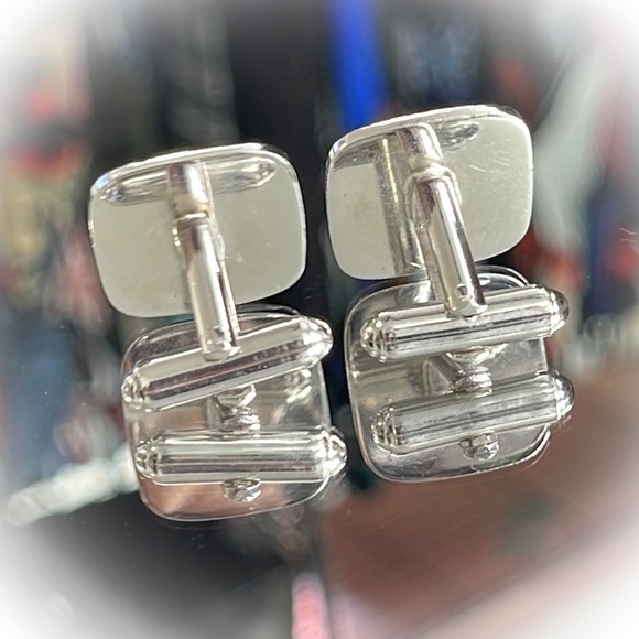💕Beautiful Silvertone Vintage Cufflinks💕 - Picture 4 of 5